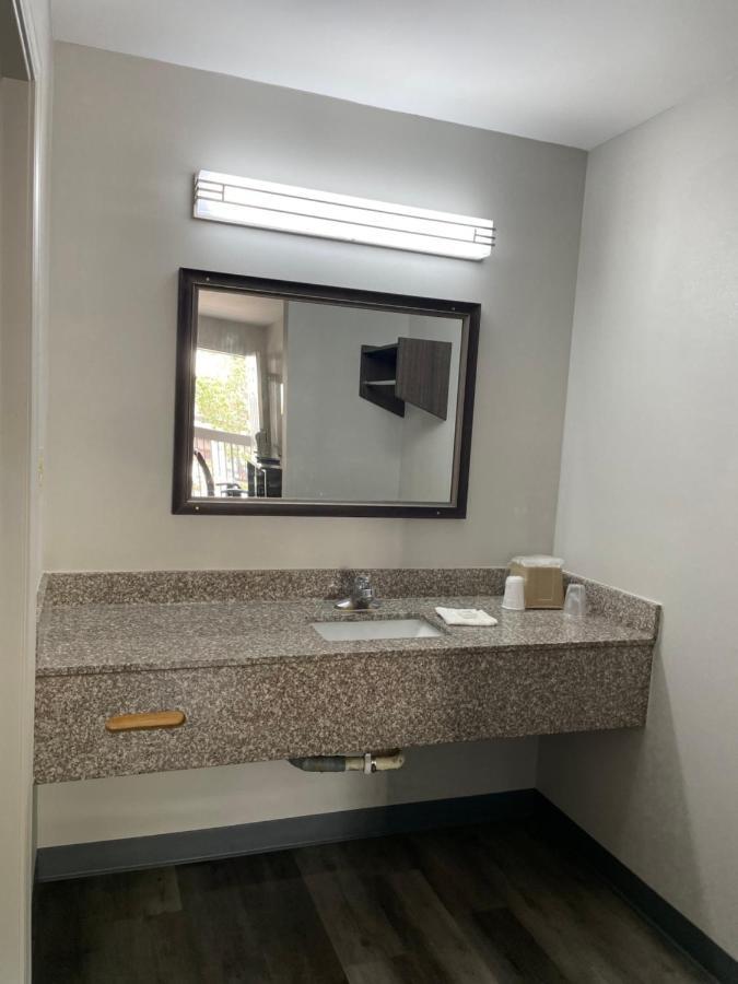 Griffin Inn & Suites 외부 사진